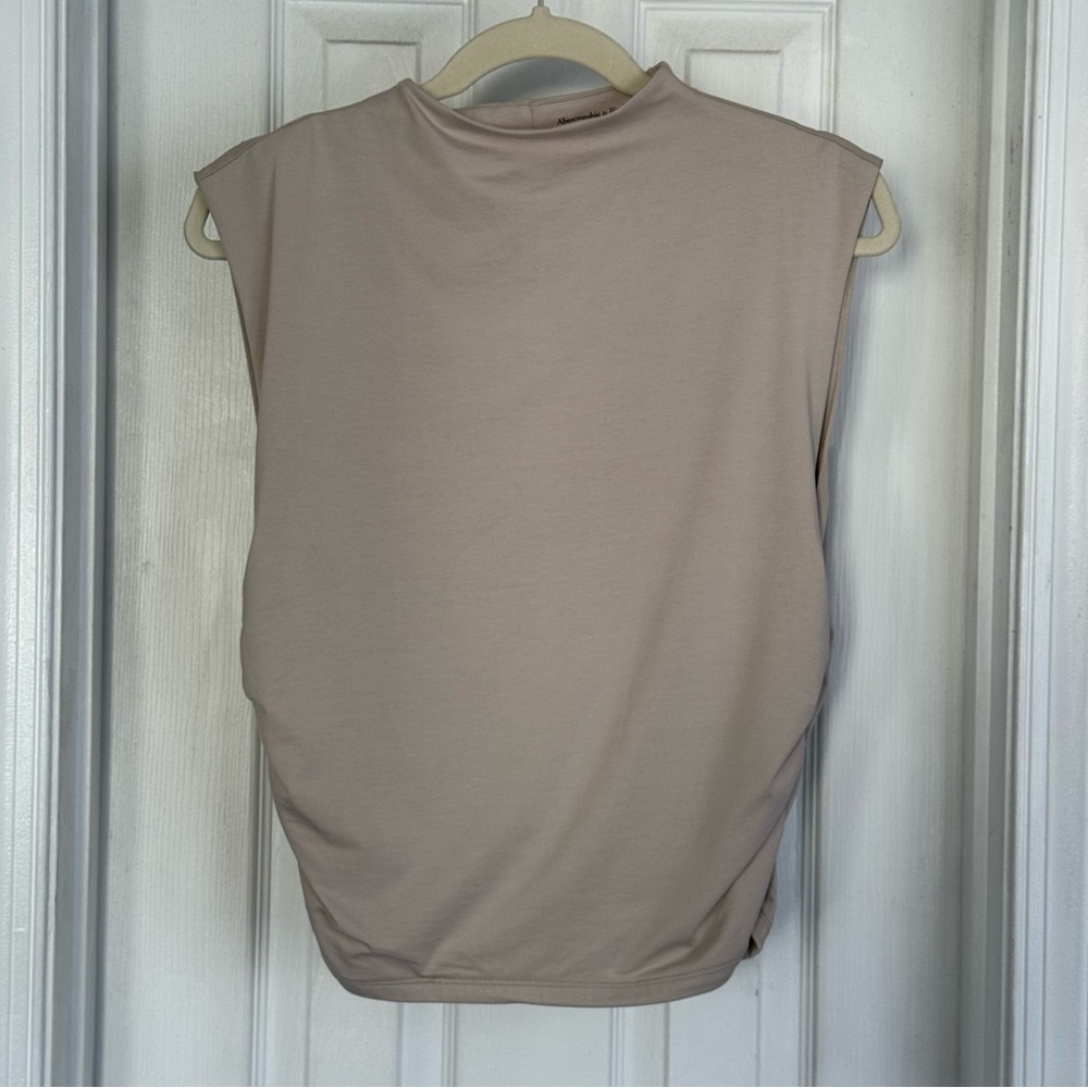 Abercrombie & Fitch Neutral Beige Paloma Top